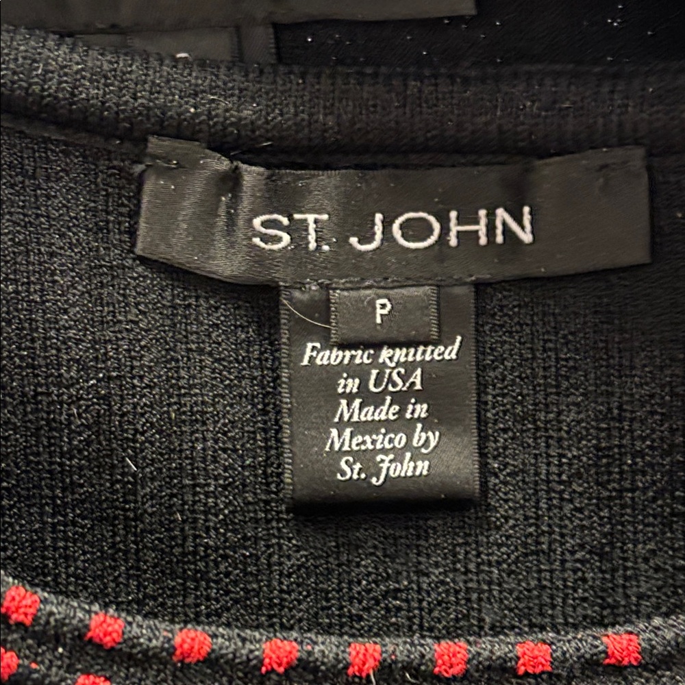 St John small/petite sweater set - Picture 2 of 7